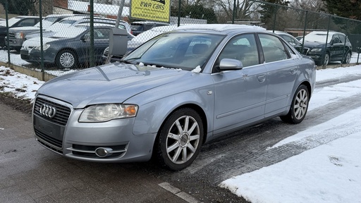 Audi A4 1.8 benzine bj 2005 S line